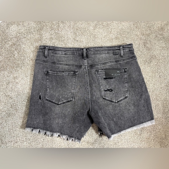 NWT Risen THOMAS Shorts DARK GREY High Rise Distressed Dark Grey 2X - Picture 11 of 13